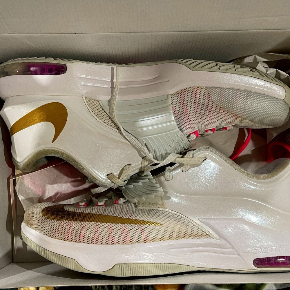 Nike KD 7 PRM 'Aunt Pearl' - White, Size 11, DS